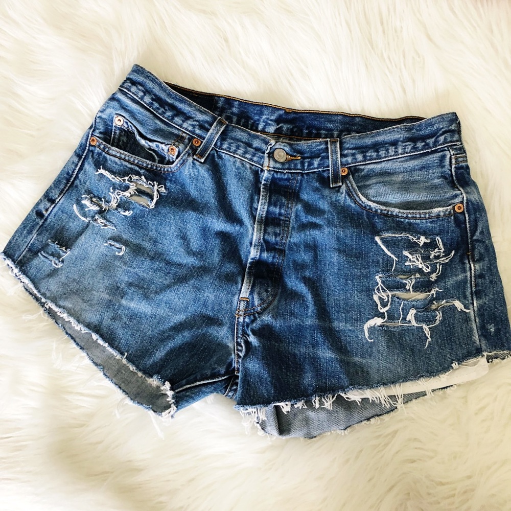 Vintage Levi’s 501 distressed cut off jean shorts